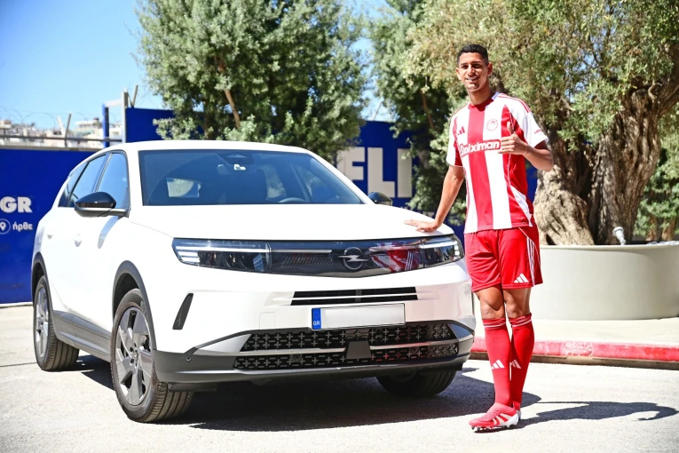 Ο Γκουστάβο Μάνσα, ταυτίζεται με το Opel Grandland