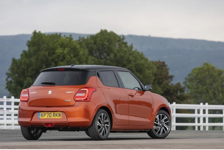 suzukiswift1stgen2.jpg?v=0