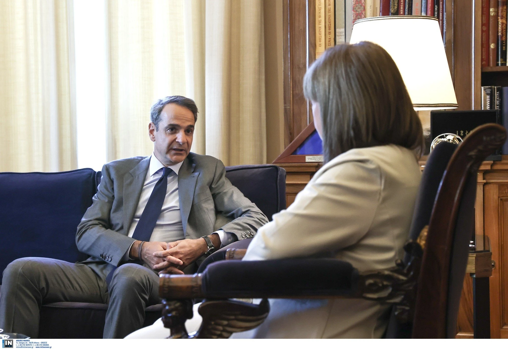 Μητσοτάκης - Σακελλαροπούλου στο Προεδρικό Μέγαρο/φωτό intime