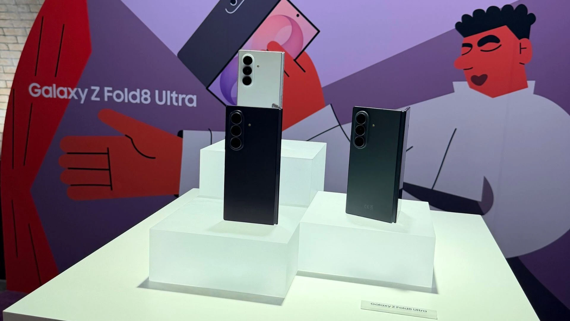 Το ανανεωμένο Samsung Galaxy Z Fold8 Ultra