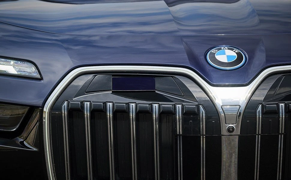 bmwpersonalpilotl3-2.jpg bmwpersonalpilotl3-2.jpg