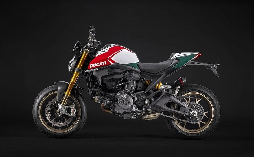 ducati-monster-photo3.jpg