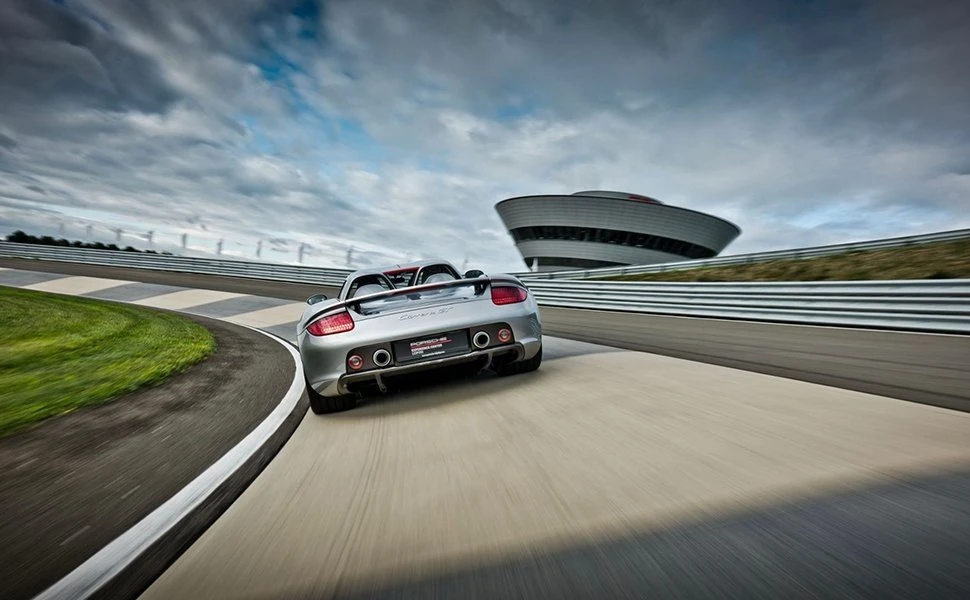 porschecarreragt4.jpg porschecarreragt4.jpg