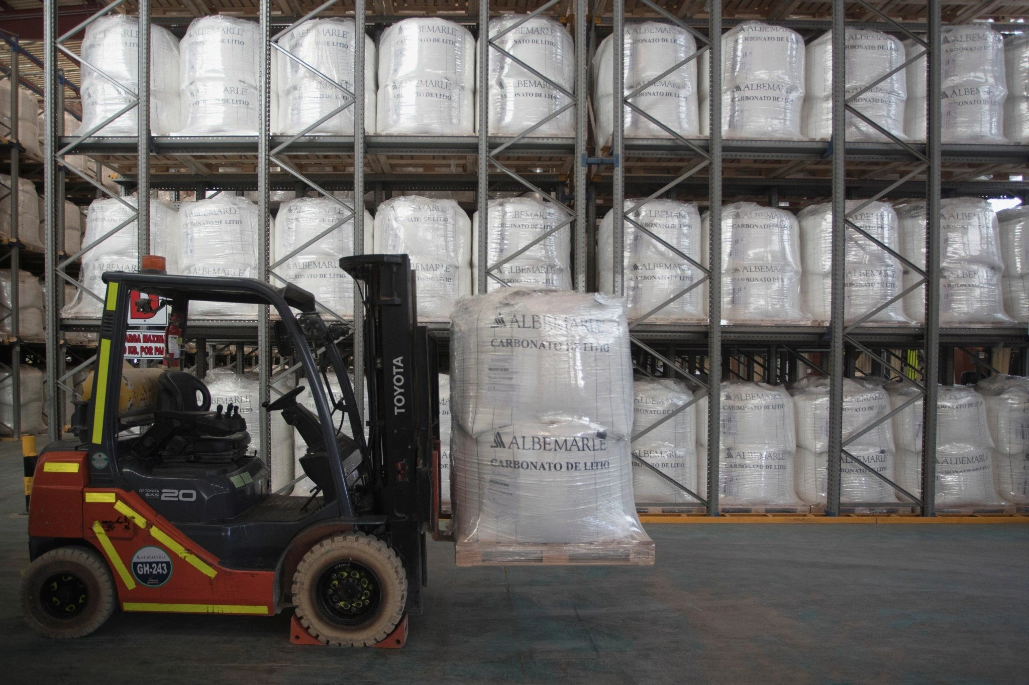 Φωτ. Reuters Ορυχείο Λιθίου της εταιρίας Albemarle