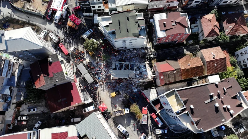          Seven-story building collapses in Turkiye