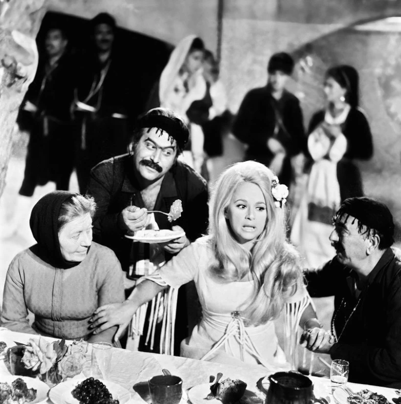 h-neraida-kai-to-palikari-4.jpg?v=0