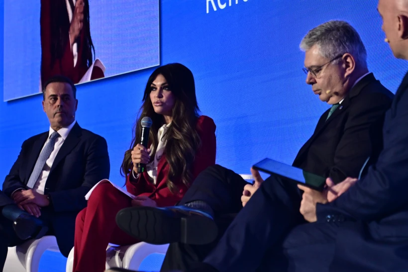 Σταύρος Παπασταύρου - Κίμπερλι Γκίλφοϊλ - Ανδρέας Σιάμισιης/ Φωτο: ΚΩΣΤΑΣ ΤΖΟΥΜΑΣ/EUROKINISSI