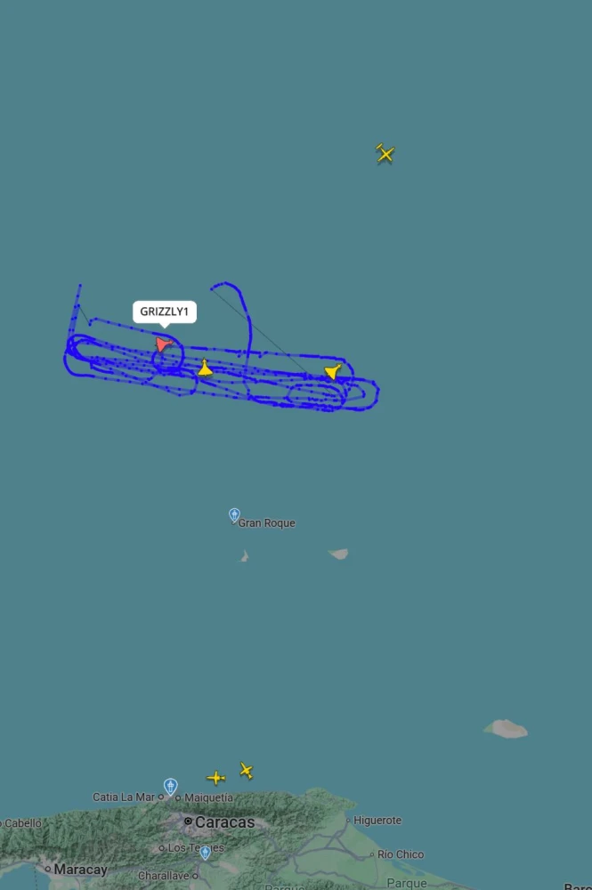 To ίχνος πτήσης του ενός από τα δυο μαχητικά ηλεκτρονικού πολέμου EA-18 G Growler/Flight Radar 24