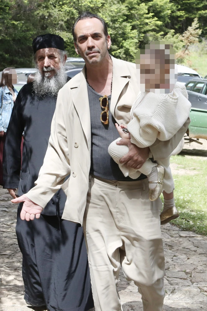 O Πάνος Μουζουράκης με την κόρη του (NDPPHOTO)