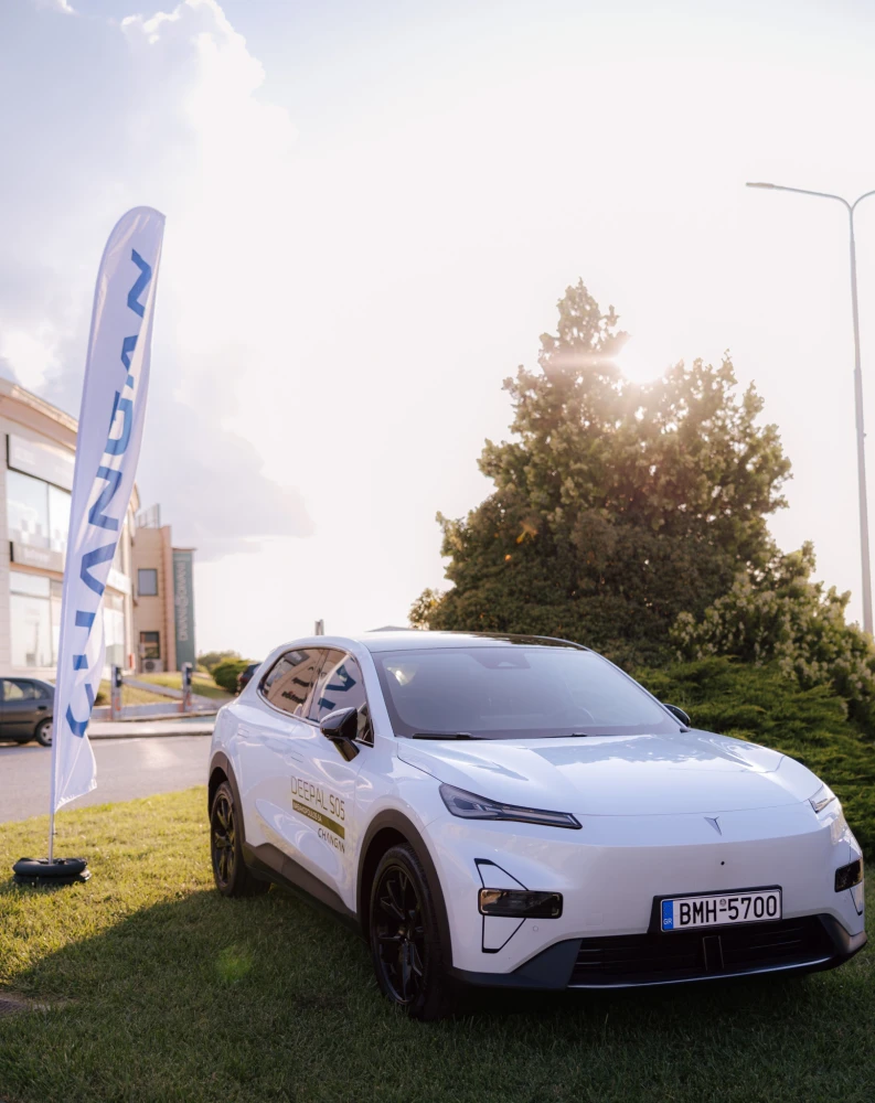 changan-larisa-4.jpg?v=0