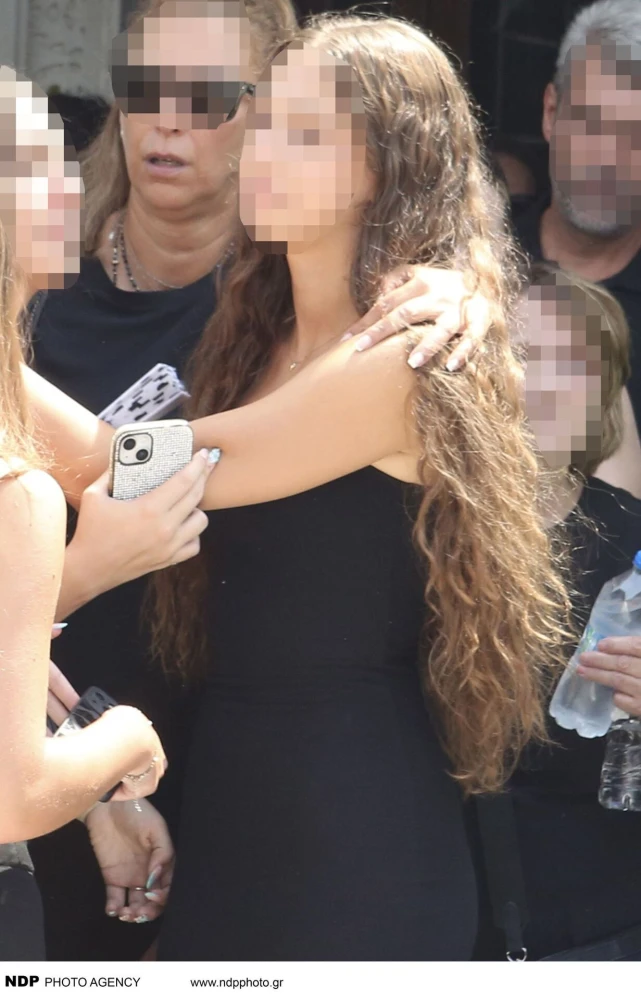 Η 14χρονη κόρη του τραγουδιστή, Ριάνα