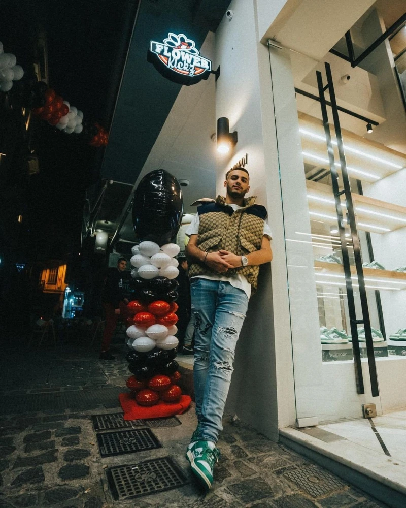 enas-chronos-echei-perasei-apo-to-opening-toy-protoy-moy-resell-store-sto-nisi-tis-rodoy-chreiastike-polli-doyleia-epimoni-kai-ipomoni-ghia-na-k.jpg?v=0