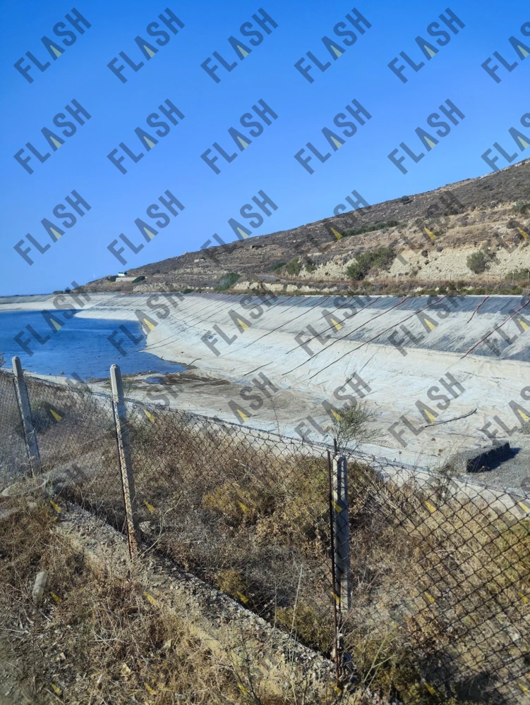 Λιμνοδεξαμενή Εγγαρών στη Νάξο / flash.gr