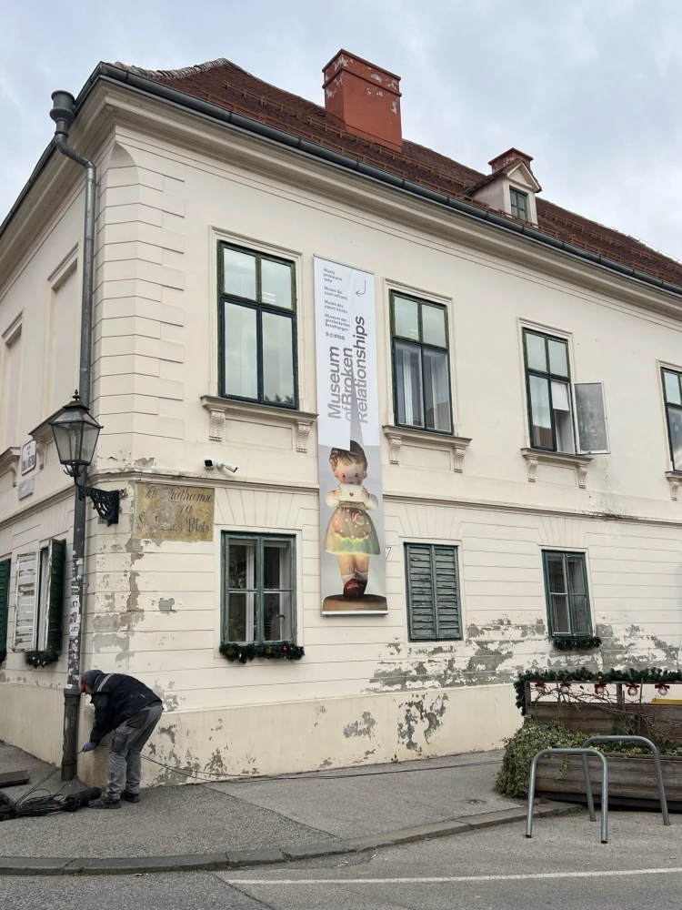 Μουσείο Διαλυμένων Σχέσεων στο Ζάγκρεμπ/ΑΠΕ-ΜΠΕ