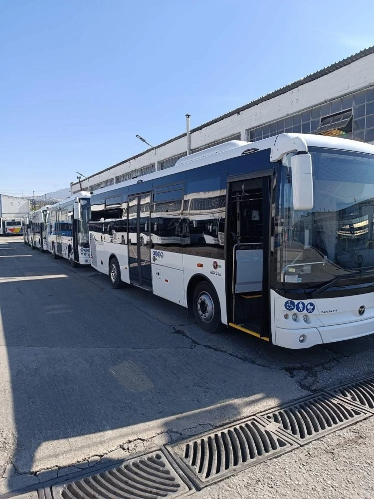 2025-oasth-newbusses1.JPG?v=0