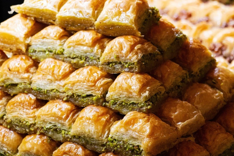 baklava-encal-media-lzmjlqj75dc-unsplash.jpg?v=0