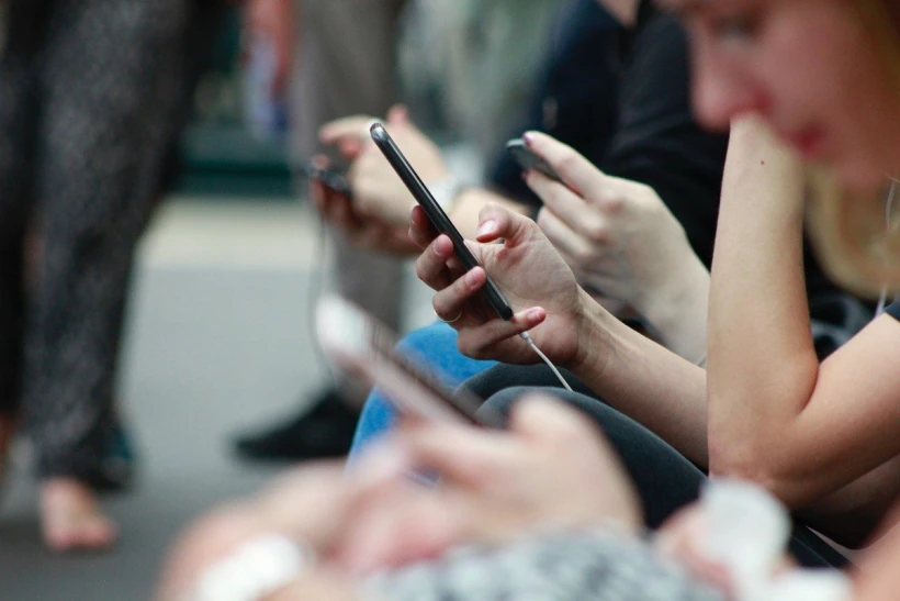 socialmedia-unsplash.jpg?v=0