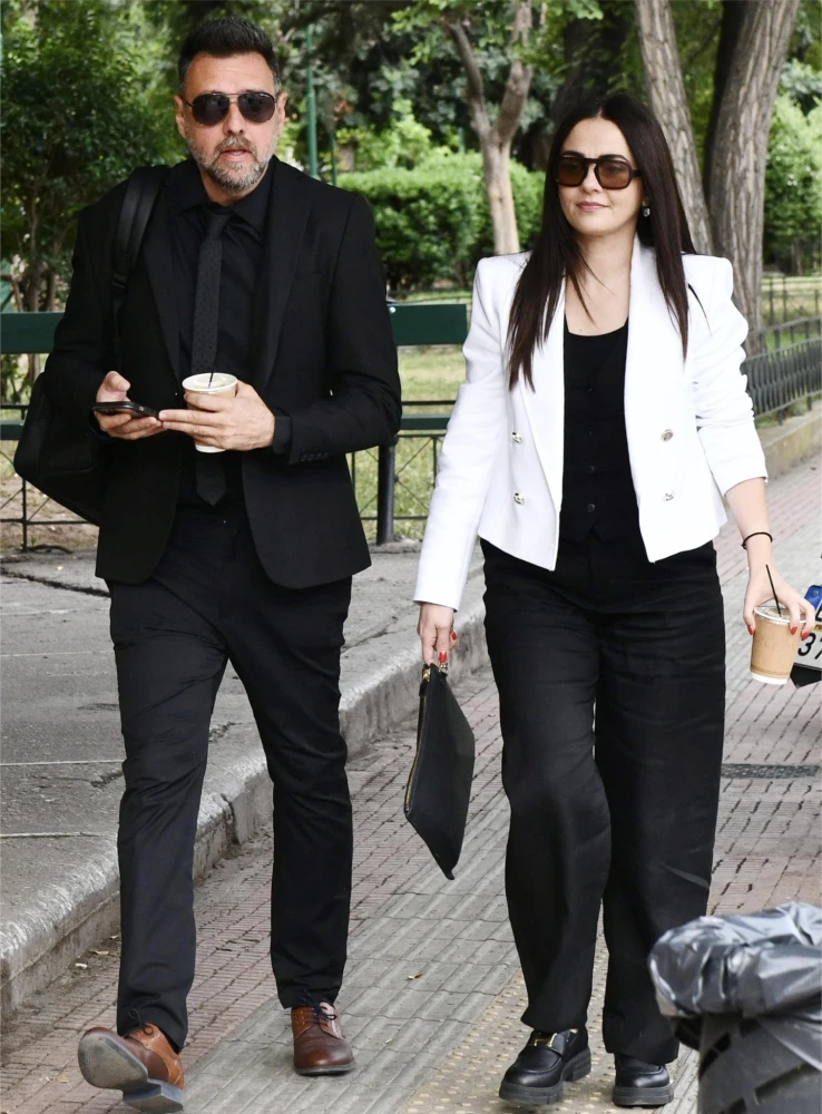 9852-manos-papagianis-ageliki-daliani-752025.jpg