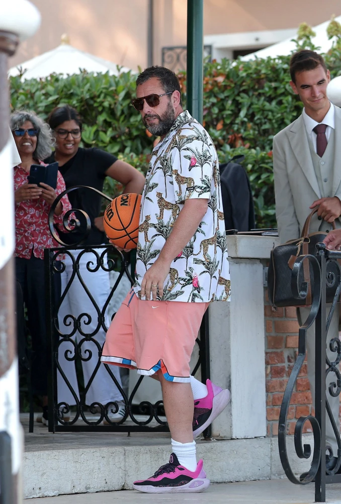 Adam Sandler (Photo by Jacopo Raule/GC Images) Adam Sandler (Photo by Jacopo Raule/GC Images)