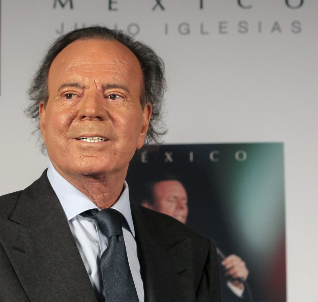 Στο αρχείο μπαίνουν οι καταγγελίες εναντίον του Χούλιο Ιγκλέσιας για σεξουαλική επίθεση