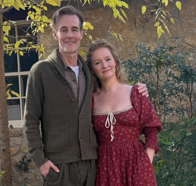 Τζέιμς Βαν Ντερ Μπικ: Ανανέωσε τους γαμήλιους όρκους με τη γυναίκα του λίγο πριν πεθάνει