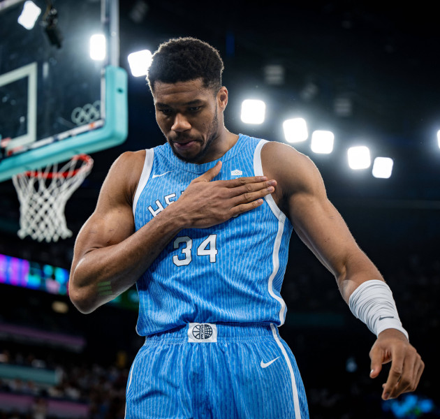 Τεράστια τιμή για τον Γιάννη Αντετοκούνμπο: Στο ευρωπαϊκό Τάγμα Αξίας δίπλα σε Μέρκελ και Ζελένσκι