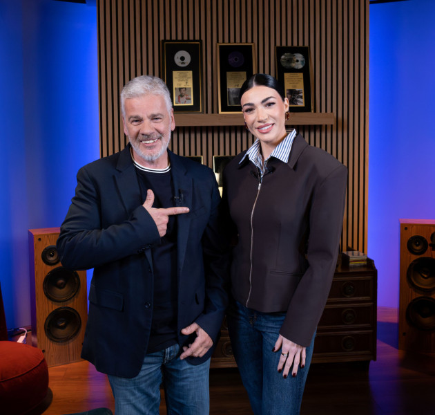 Ήβη Αδάμου: «Για να επιβιώσεις και να υπάρχεις χρόνια σ’ αυτή τη δουλειά, σίγουρα θέλει και αλητεία»