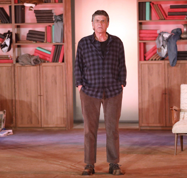 Μπέζος: «Οι άνθρωποι της δικής μου γενιάς δεν πρέπει να λαϊκίζουν παριστάνοντας τους μοντέρνους»