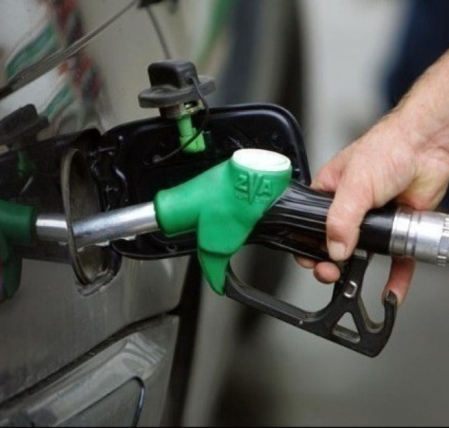 Fuel Pass: Τουλάχιστον 2,5 εκατ. εγγεγραμμένοι δικαιούχοι - Μέχρι πότε ισχύει η ψηφιακή κάρτα