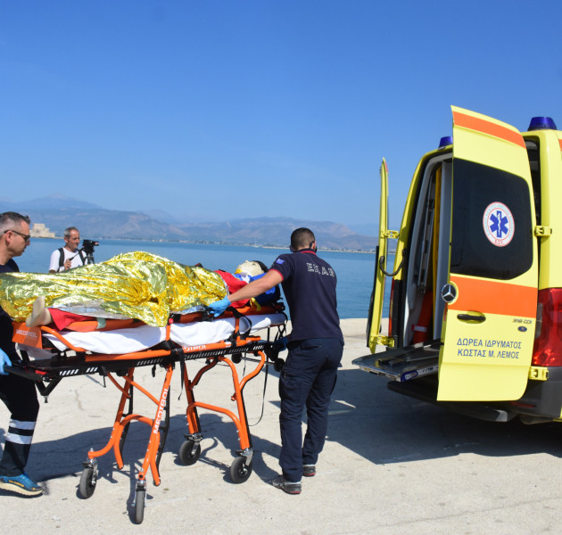 Αντιδράσεις για το εισιτήριο σε ασθενοφόρο στη Θάσο: Τι λέει ο πρόεδρος εργαζομένων ΕΚΑΒ στον FLASH