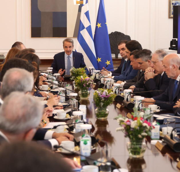Μητσοτάκης στο Υπουργικό Συμβούλιο: Ακούμε προτάσεις για τις τράπεζες από αυτούς που τις έκλεισαν