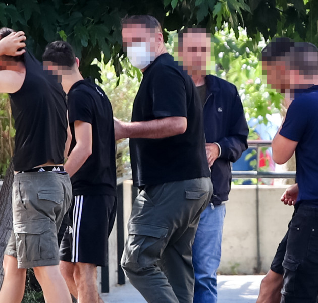 Καλλιθέα: Μία μαχαιριά κάτω από την καρδιά σκότωσε τον 15χρονο - Τι έδειξε η ιατροδικαστική εξέταση