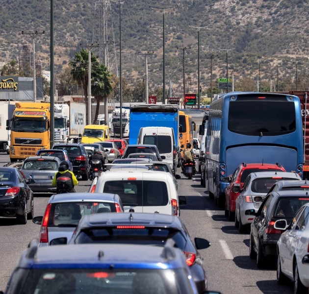Καθαρά Δευτέρα: Κορυφώνεται η έξοδος του τριημέρου - Τα μέτρα της Τροχαίας