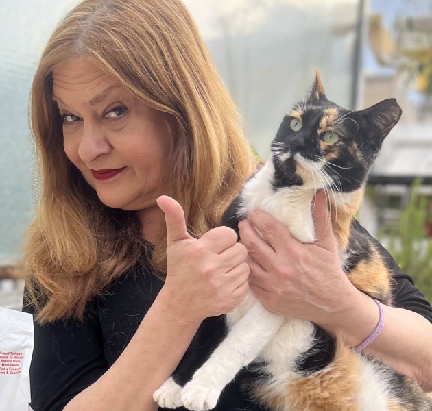 Τζόυς Ευείδη: «Στο “Ρετιρέ” η Γιουλάκη έπαιρνε 100.000 κι εγώ 26.000 δραχμές, πιο ξεφτίλα πεθαίνεις»