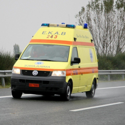 Μεσσήνη: Ξεκόλλησε βράχος και τραυμάτισε 2 άτομα - Κάλεσαν το 112 για βοήθεια