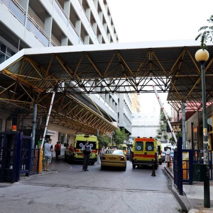 Ευαγγελισμός: Δεκάδες εισαγωγές με Η1Ν1 και Covid - Έστελναν ασθενείς σε άλλα νοσοκομεία