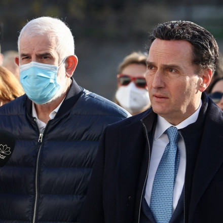 Πέτρος Φιλιππίδης: Στο δικαστήριο ο γνωστός ηθοποιός - Στο πλευρό του η γυναίκα του