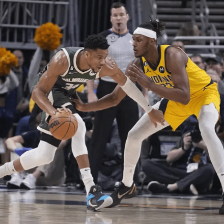 Πέισερς - Μπακς 131-141: Ο Giannis ισοπέδωσε την Ιντιάνα με 41 πόντους για τη δέκατη σερί νίκη