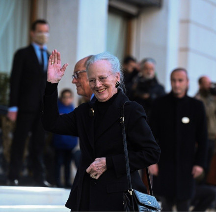 Κηδεία Τέως Βασιλιά Κωνσταντίνου: Οι γαλαζοαίματοι που είναι στην Αθήνα [vid]