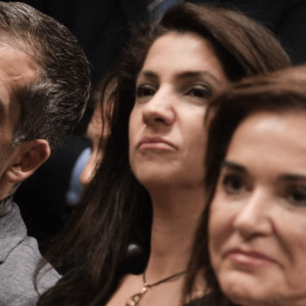 Documento Predator: Το παρασκήνιο παρακολούθησης της οικογένειας Μπακογιάννη