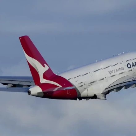 Αεροσκάφος της Qantas προσγειώθηκε στο Σίδνεϊ αφού εξέπεμψε σήμα κινδύνου