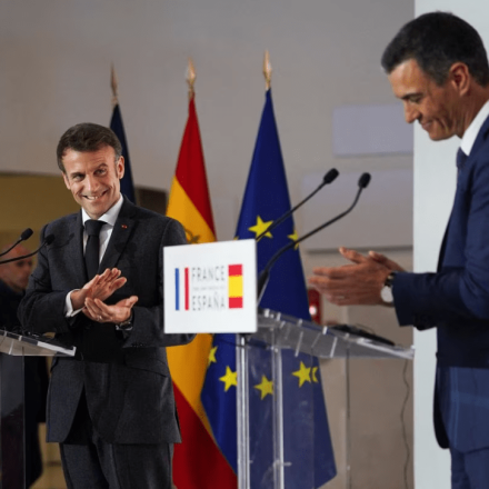 Γαλλία – Ισπανία: Μακρόν και Σάντσεθ υπέγραψαν «συνθήκη φιλίας και συνεργασίας»