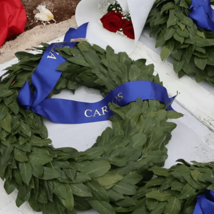 Τα εννιάμερα του Κωνσταντίνου Γλύξμπουργκ: Σε στενό οικογενειακό κύκλο το τρισάγιο την Πέμπτη