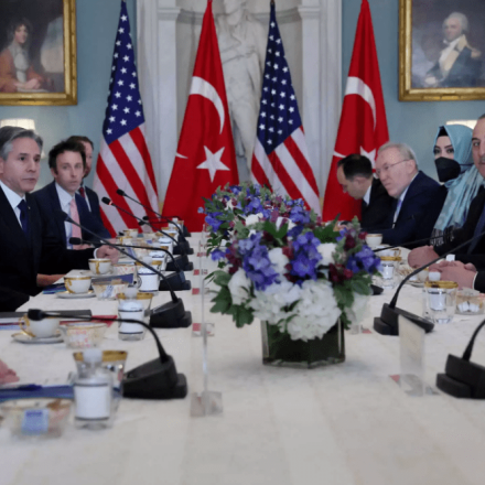 Τσαβούσογλου σε Μπλίνκεν: Αμοιβαίο στρατηγικό συμφέρον Τουρκίας - ΗΠΑ η πώληση των F-16