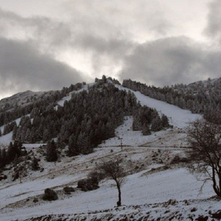 Σε κλοιό χιονιά με πτώση της θερμοκρασίας