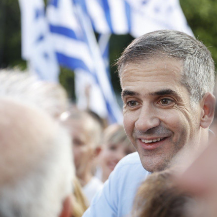 Κώστας Μπακογιάννης: Στη Χειμάρρα αύριο για τον Φρέντι Μπελέρη