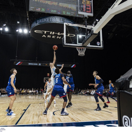ΗΠΑ - Ελλάδα 108-86: Ανταγωνιστική όσο άντεξε η Εθνική - Λύγισε απέναντι στην Team USA των 12 NBAers