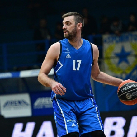 Ο Βαγγέλης Μάντζαρης θα συνεχίσει την καριέρα του στην τρίτη κατηγορία της Ιταλίας