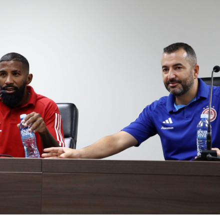 Μαρτίνεθ: Ο Ολυμπιακός πάει για νίκη σε όλα τα ματς