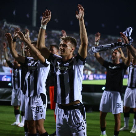 ΠΑΟΚ – Χαρτς 4-0: Σαρωτικός στους ομίλους του Conference League